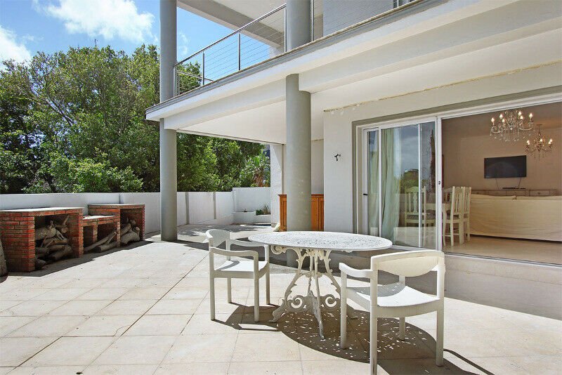 To Let 3 Bedroom Property for Rent in Camps Bay Western Cape